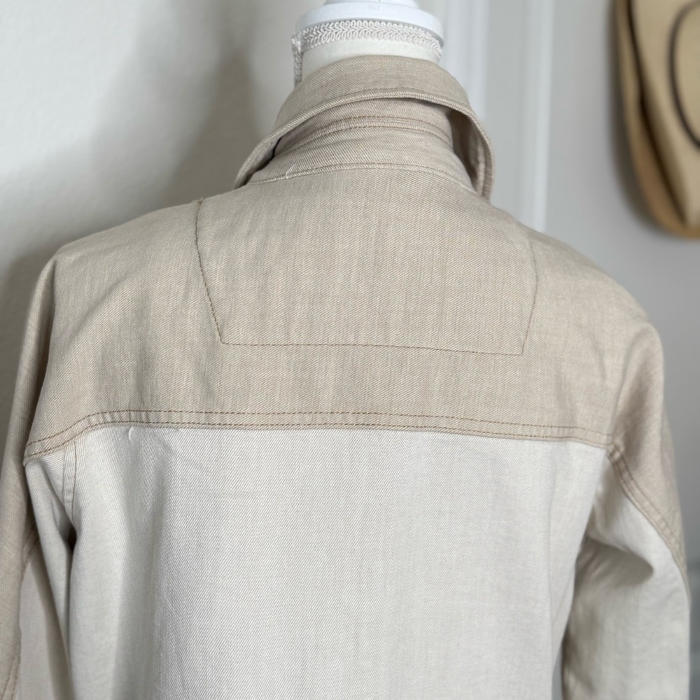 Chico's Beige Flare Jeans and Jacket - Picture 8 of 16